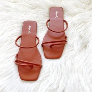 Reddish brown (cognac) strappy square toe sandals flat slides